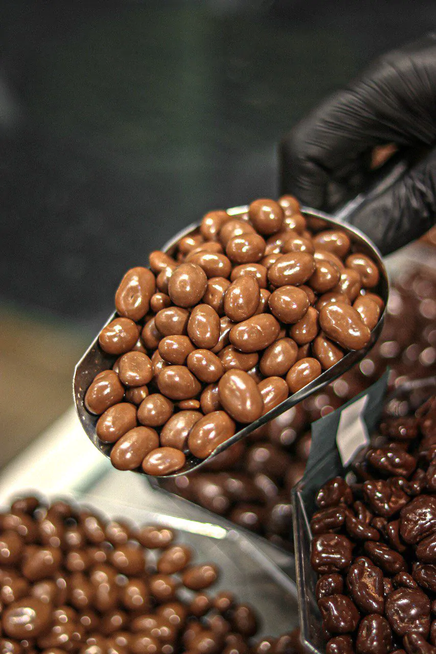 Pistacho con chocolate y leche - Imagen 1